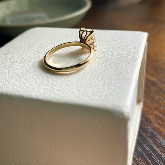 14k Solid Gold Moissanite Radiant Tulip Lotus Engagement Ring size 4.5 PREOWNED - Picture 12 of 17